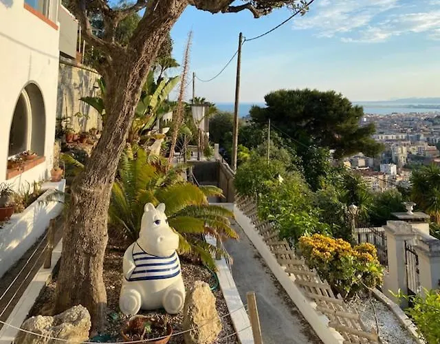 Superbe Appartement Grande Corniche Vue Sur Mer Nice A 4 Min Du Centre Ville