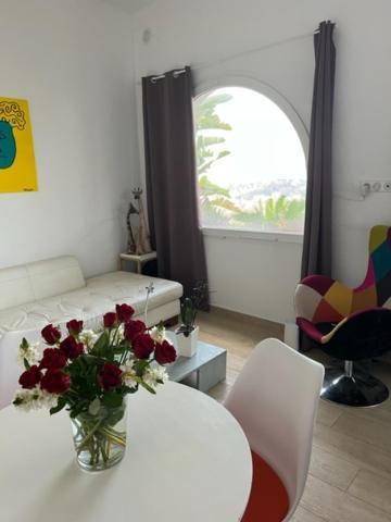 Superbe Grande Corniche Vue Sur A 4 Min Du Centre Apartment *